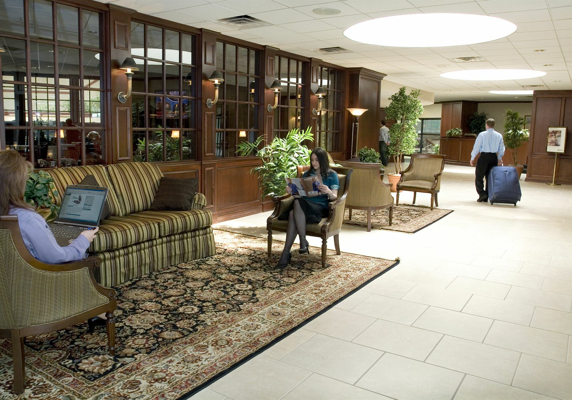 Delta Hotels By Marriott Utica Eksteriør billede